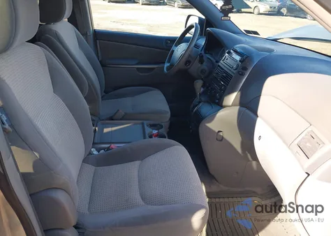 2010 Toyota Sienna Le из США, поврежденный, VIN 5TDKK4CC6AS335469